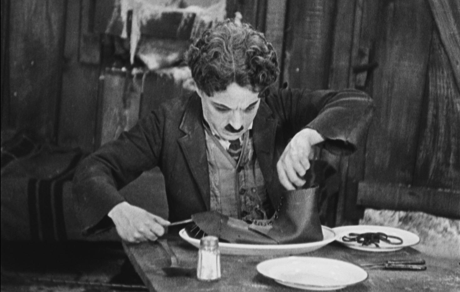 La febbre dell'oro Chaplin Recensione e Locandina