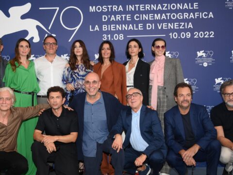 Paolo Virzì a Venezia 79: "Il mio film pazzo tra solitudine e tempi difficili"