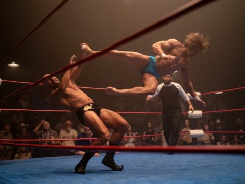 Zac Efron sale sul ring: nei panni del leggendario wrestler Kevin Von Erich