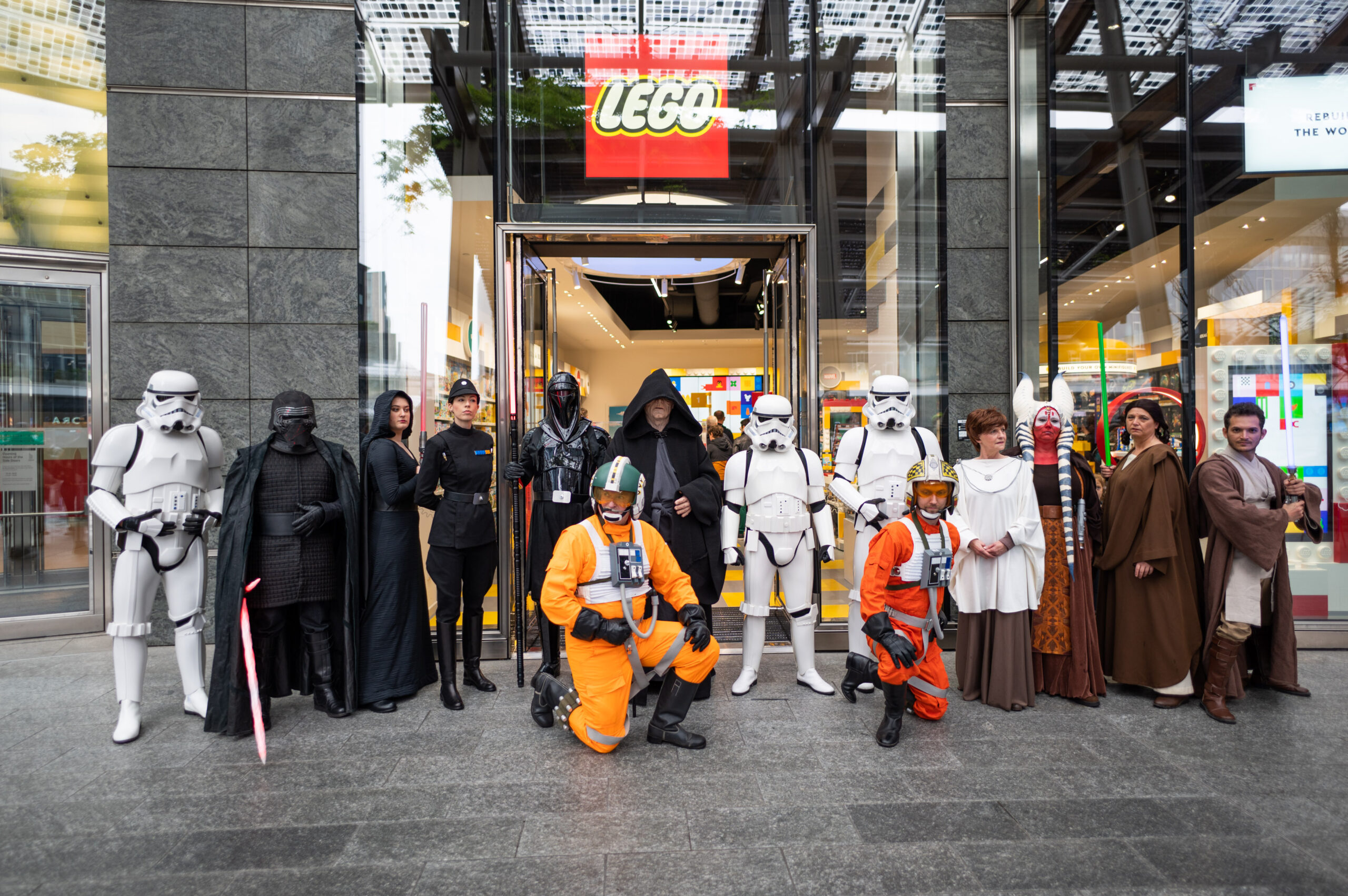 I Lego Store di Milano danno inizio ai festeggiamenti per lo Star Wars Day!